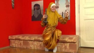 Sexy muslim cunt gets fucked hard – Olivia Zlota